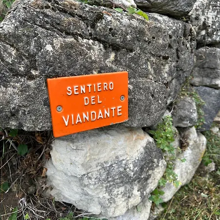 아파트 Casa Emilia View 리에르나