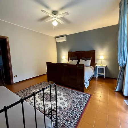 아파트 Casa Emilia View